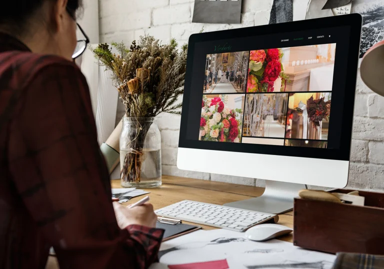 Mockup of the Verdarte project on a desktop monitor